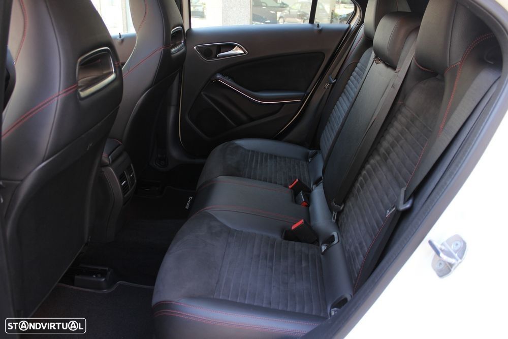 Mercedes-Benz A 180 d AMG Line Aut. - 23