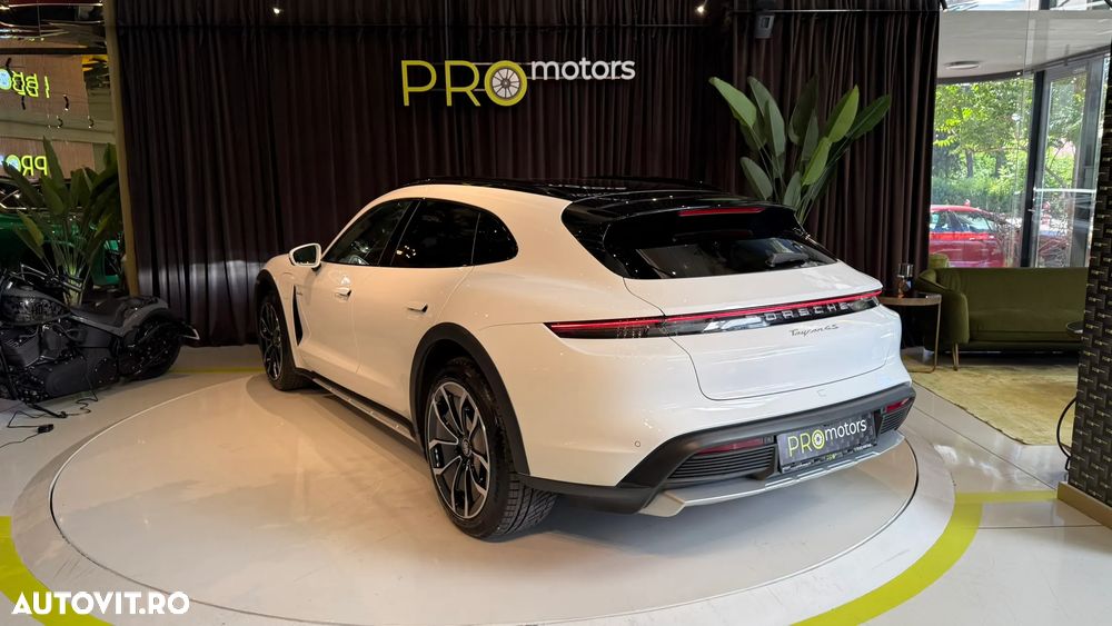 PORSCHE Taycan 2023 — imagine 6