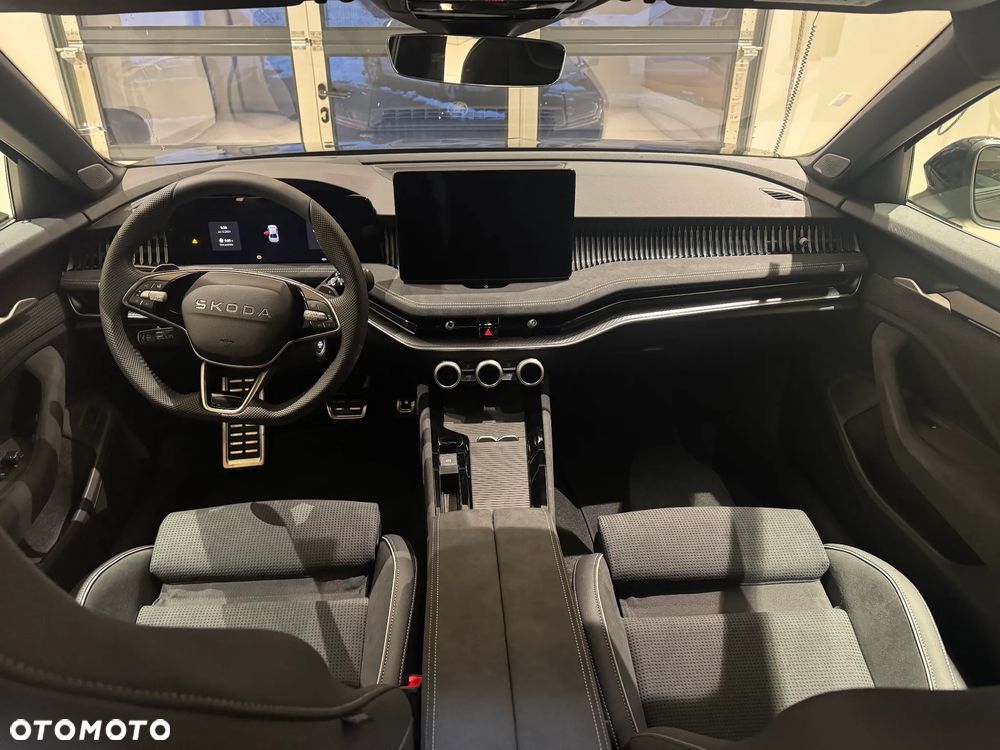 Skoda Superb 2.0 TSI Sportline DSG - 6