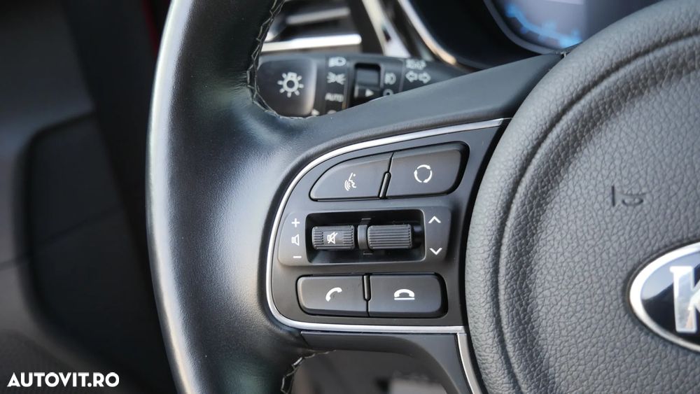Kia Niro - 28