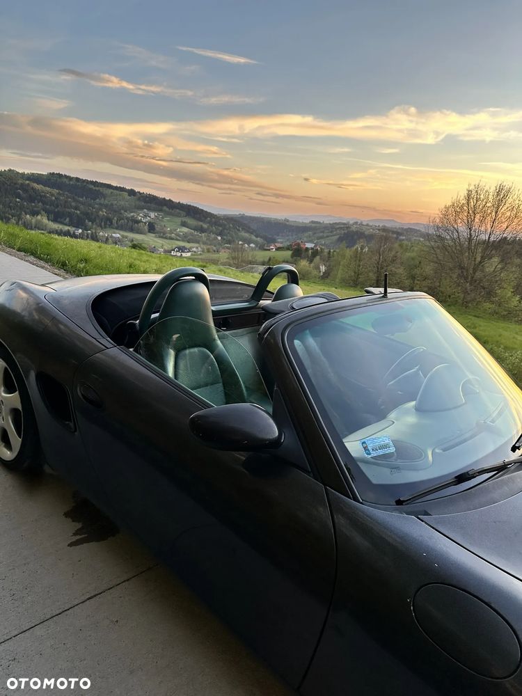 Porsche Boxster - 11