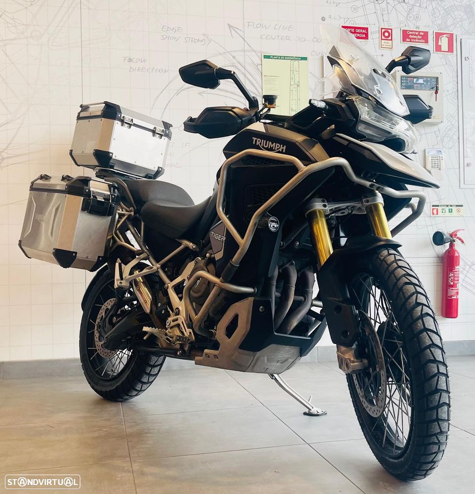 Triumph Tiger 1200 Rally Explorer - 1
