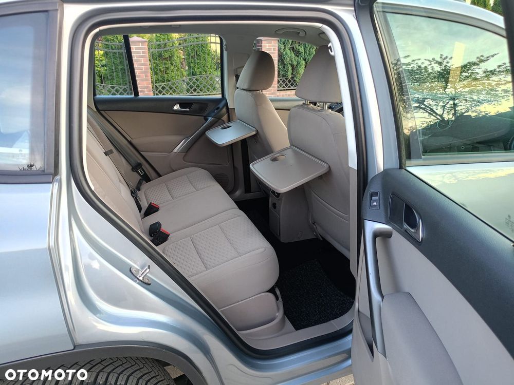 Volkswagen Tiguan - 14