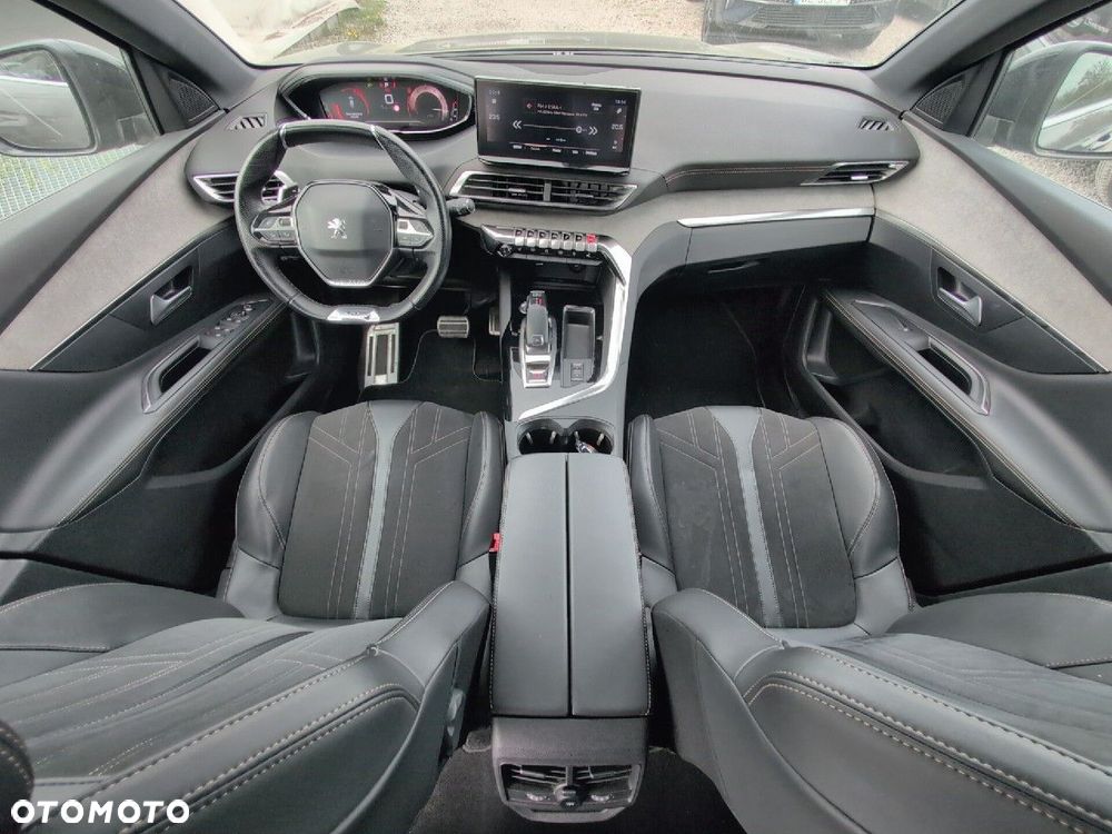 Peugeot 3008 1.6 PureTech GT S&S EAT8 - 8