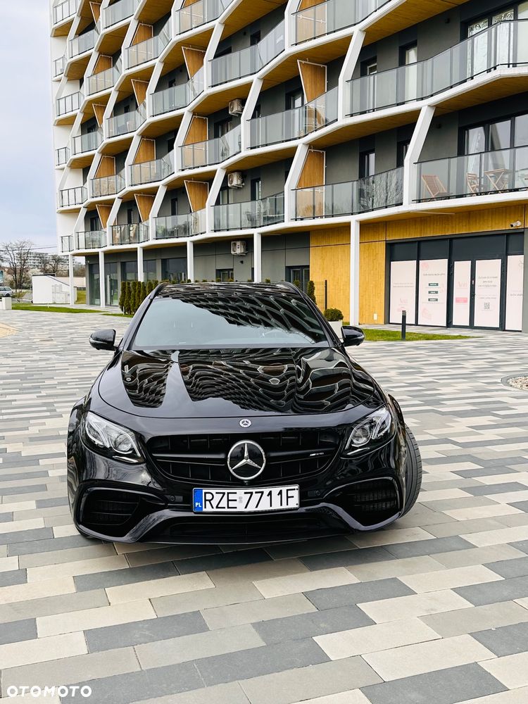 Mercedes-Benz Klasa E AMG 63 S 4-Matic+ - 9