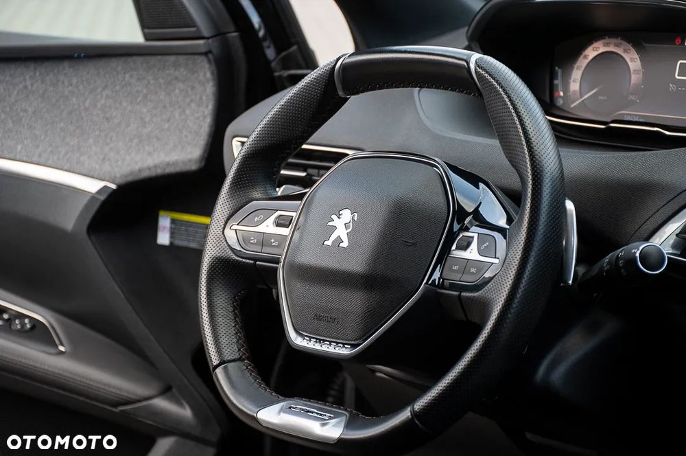 Peugeot 3008 1.6 PureTech GT Pack S&S EAT8 - 31