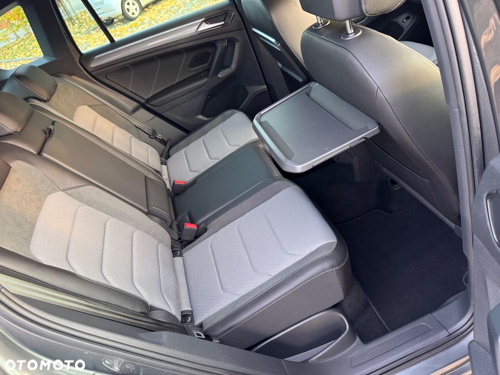 Volkswagen Tiguan - 25