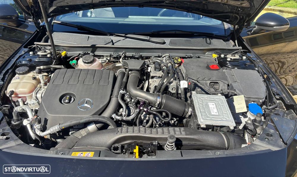 Mercedes-Benz A 250 e 8G-DCT AMG Line - 30