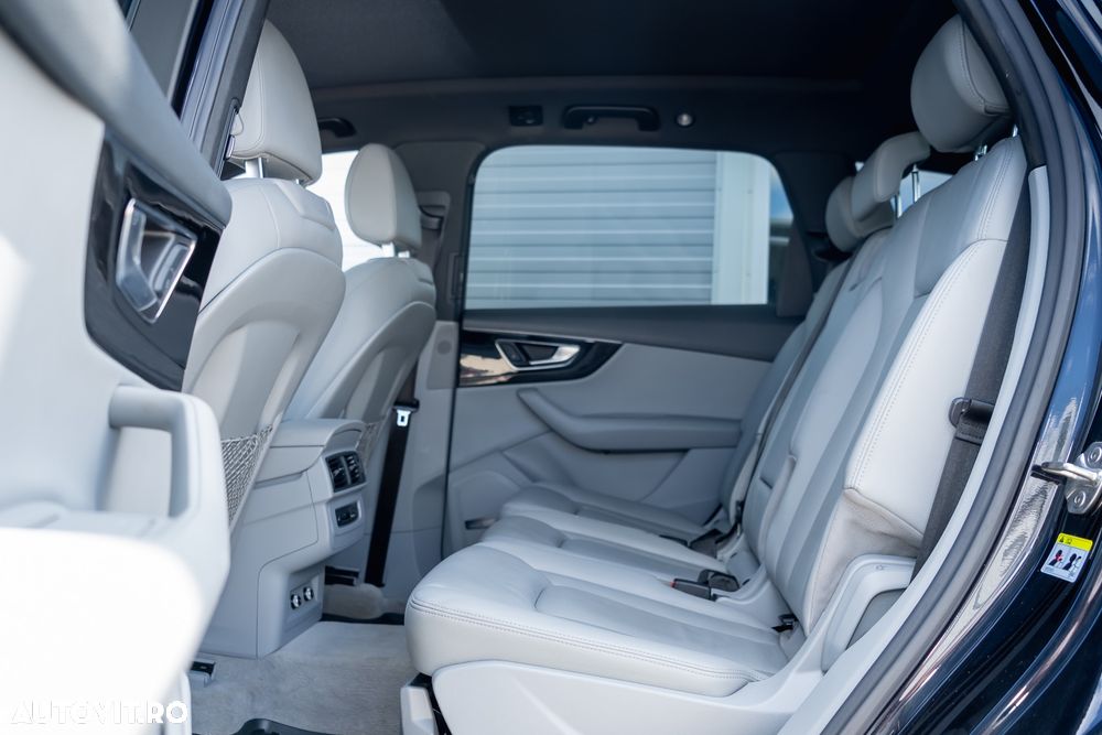 Audi Q7 - 28