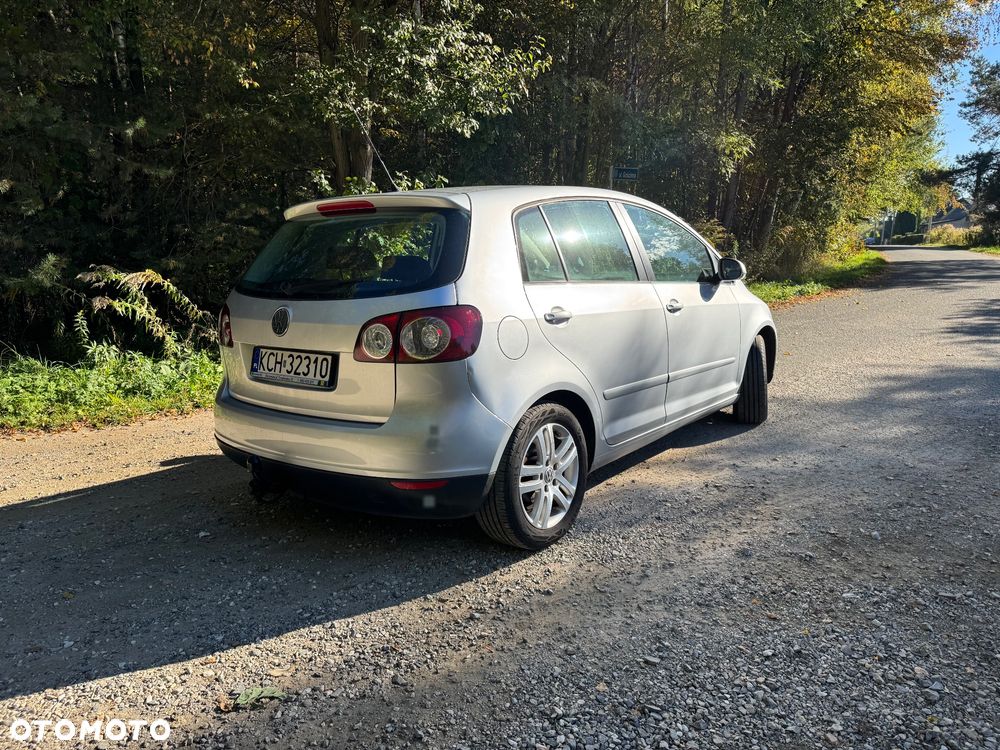 Volkswagen Golf Plus 2.0 TDI Trendline - 6