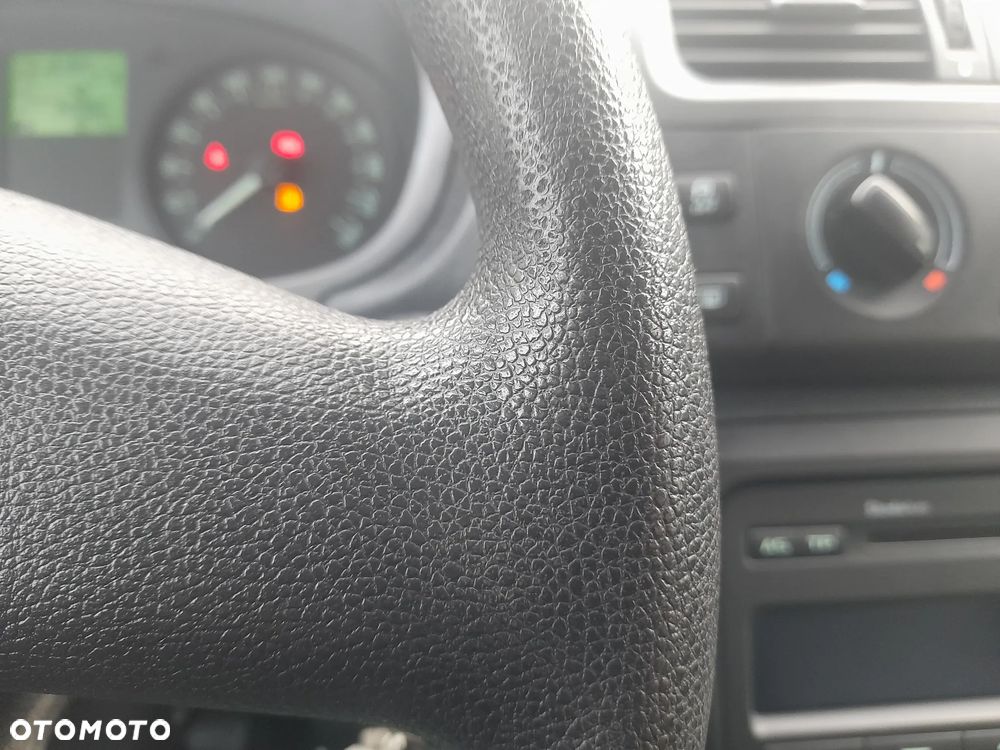 Skoda Fabia 1.2 HTP Elegance - 12