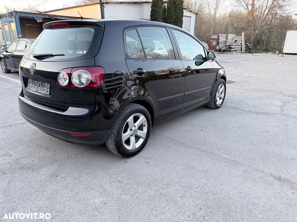 Volkswagen Golf 1.6 Comfortline - 11