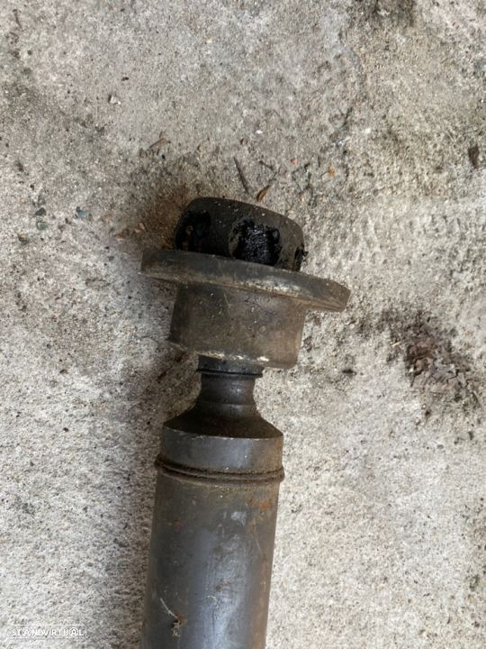 Veio Transmissão Ref: 8d0521101F Audi S3 S4 1998-2003 substituir apoio central - 4