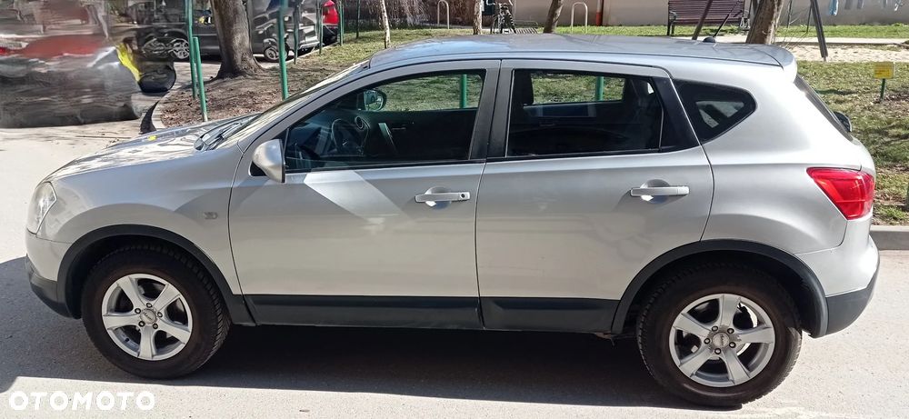 Nissan Qashqai 1.6 Tekna - 2