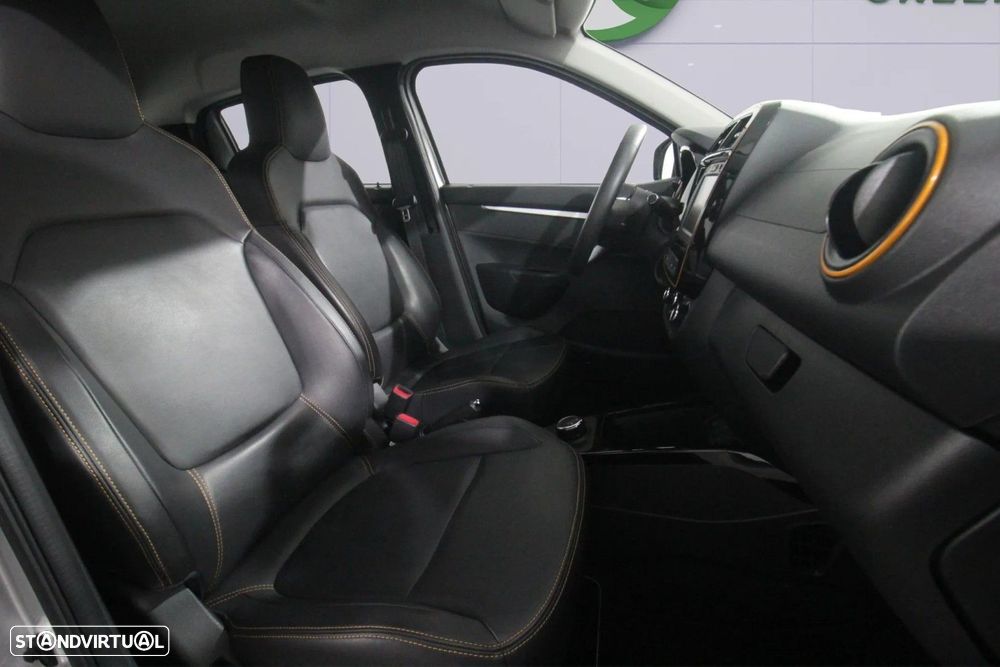 Dacia Spring Comfort Plus - 13