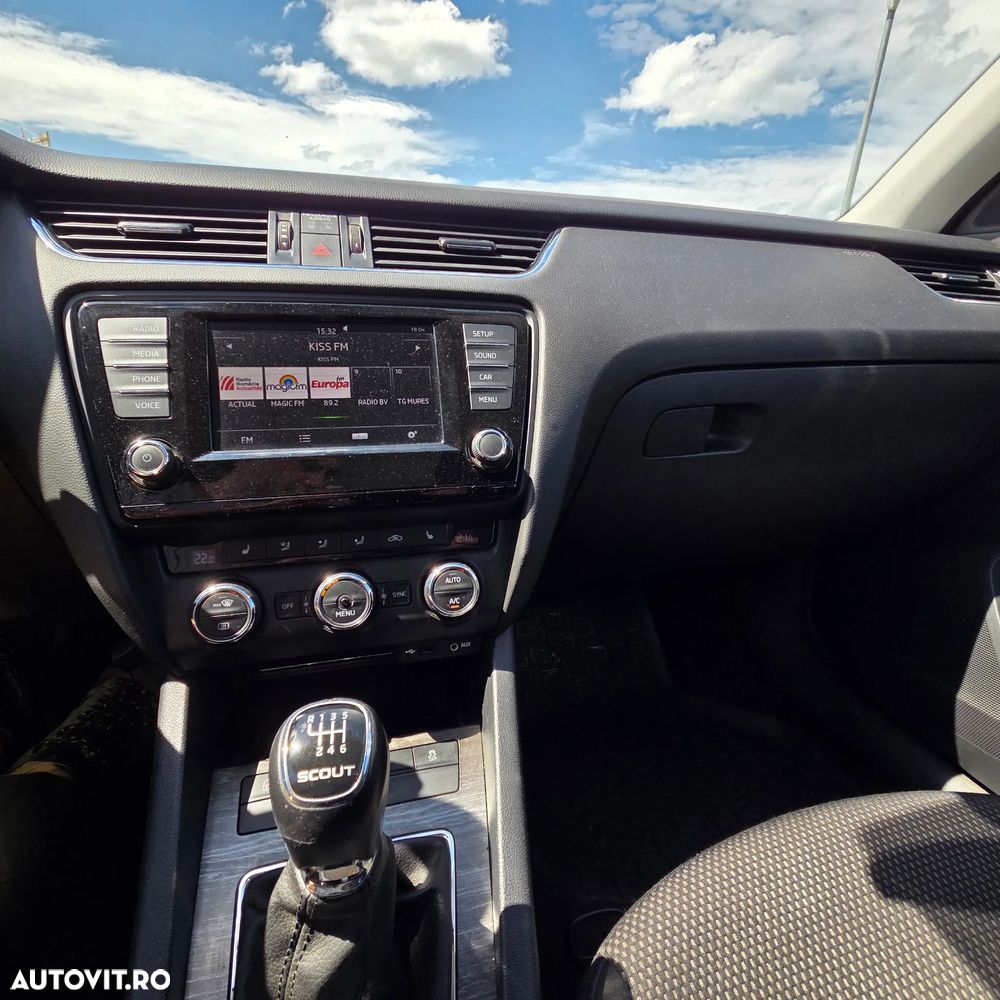 Skoda Octavia 2.0 TDI 4x4 Scout - 11