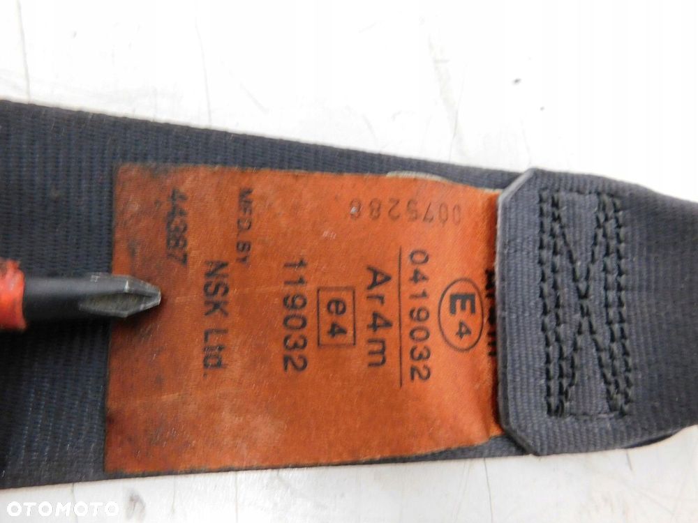 pasy bezp kpl lewy toyota celica t18 v 1.6b 92r - 12