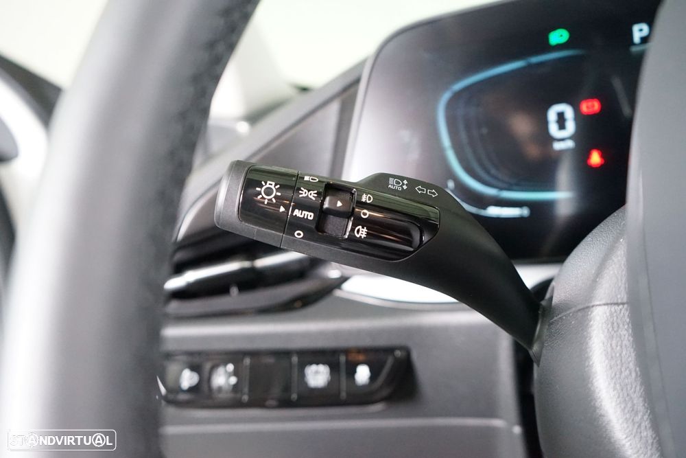 Kia Niro 1.6 GDi HEV Tech - 27