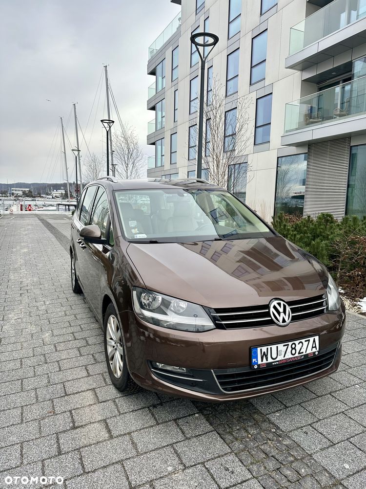 Volkswagen Sharan 2011 photo 2