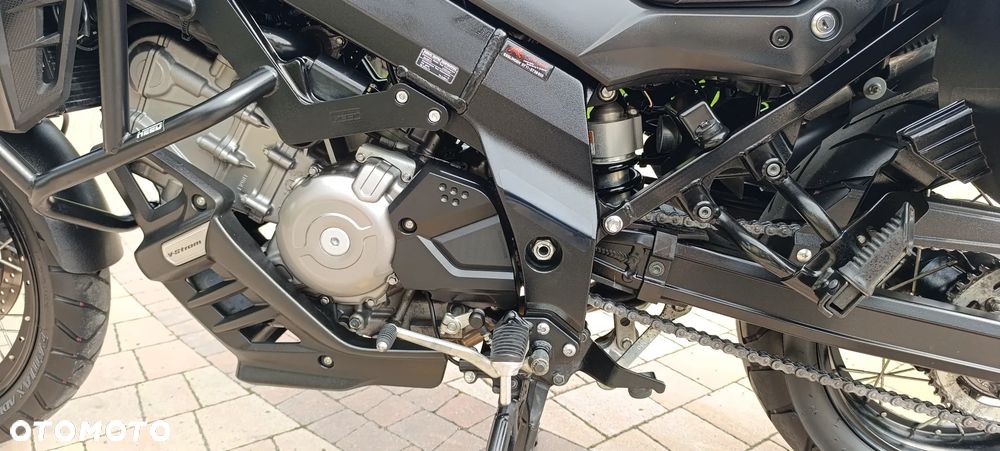 Suzuki V-STROM - 33