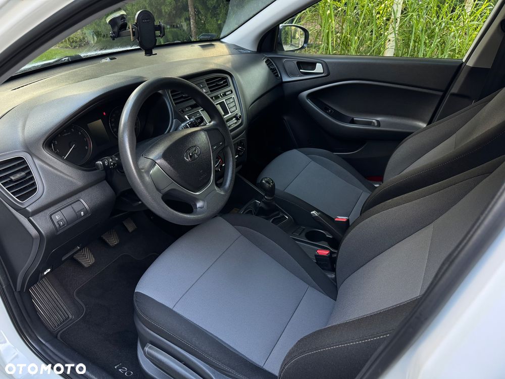 Hyundai i20 1.2 BlueDrive Classic + - 4