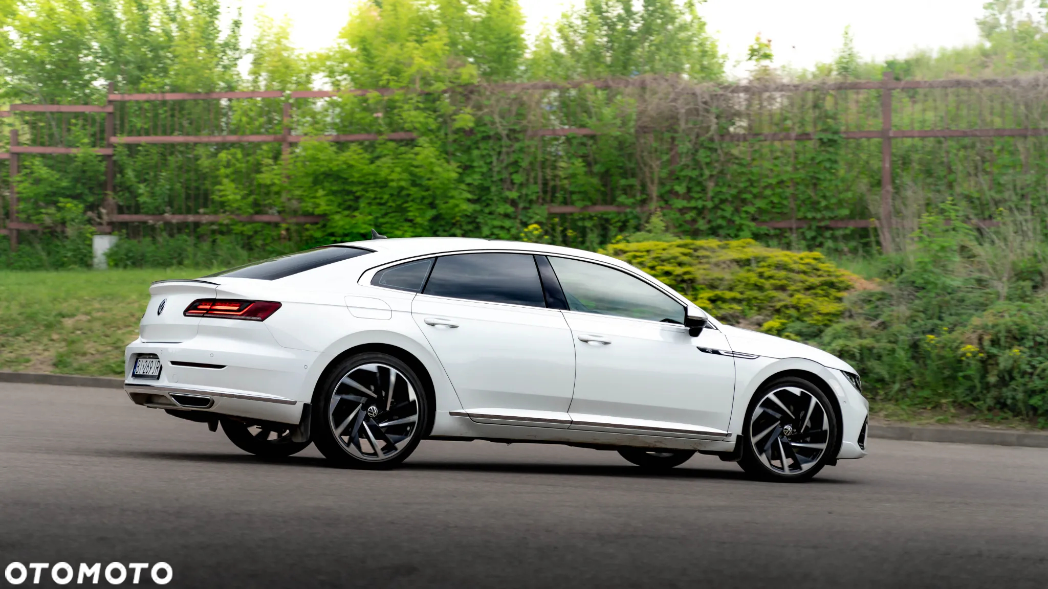 Volkswagen Arteon 2.0 TSI 4Motion R DSG - 6
