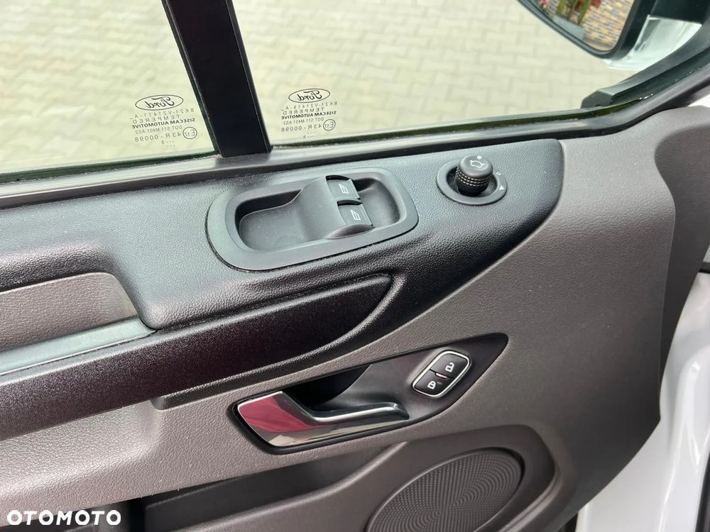 Ford Transit Custom Kombi 320 L1H1 Trend - 16
