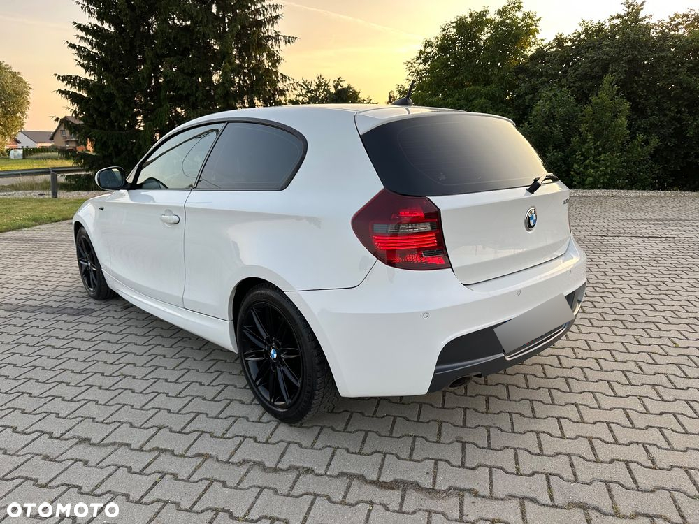 BMW Seria 1 118d Sport Line - 5