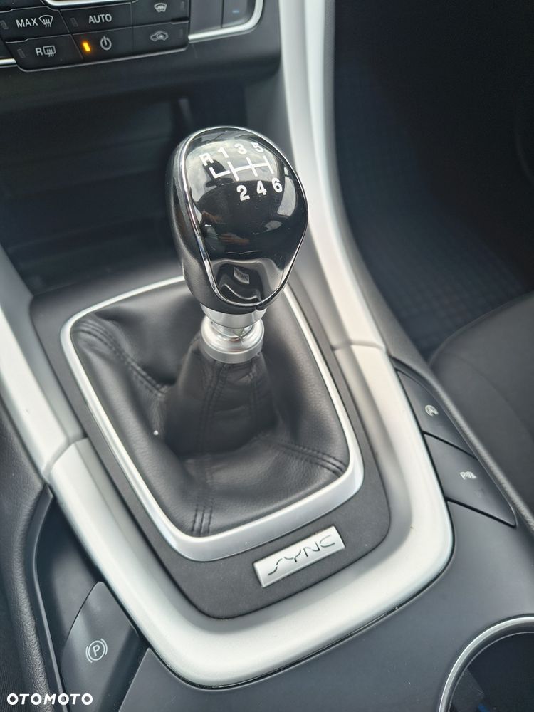 Ford Mondeo 1.5 EcoBoost Trend - 14
