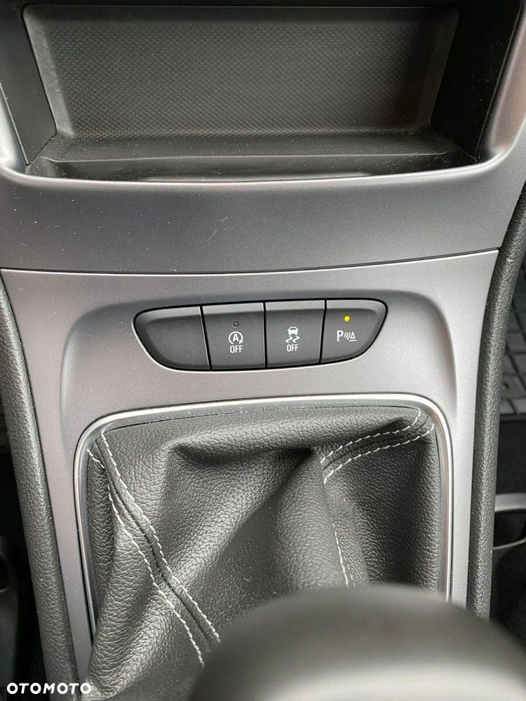 Opel Astra - 12