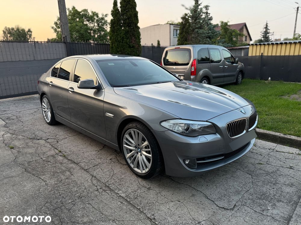 BMW Seria 5 520d Efficient Dynamics Edition - 2