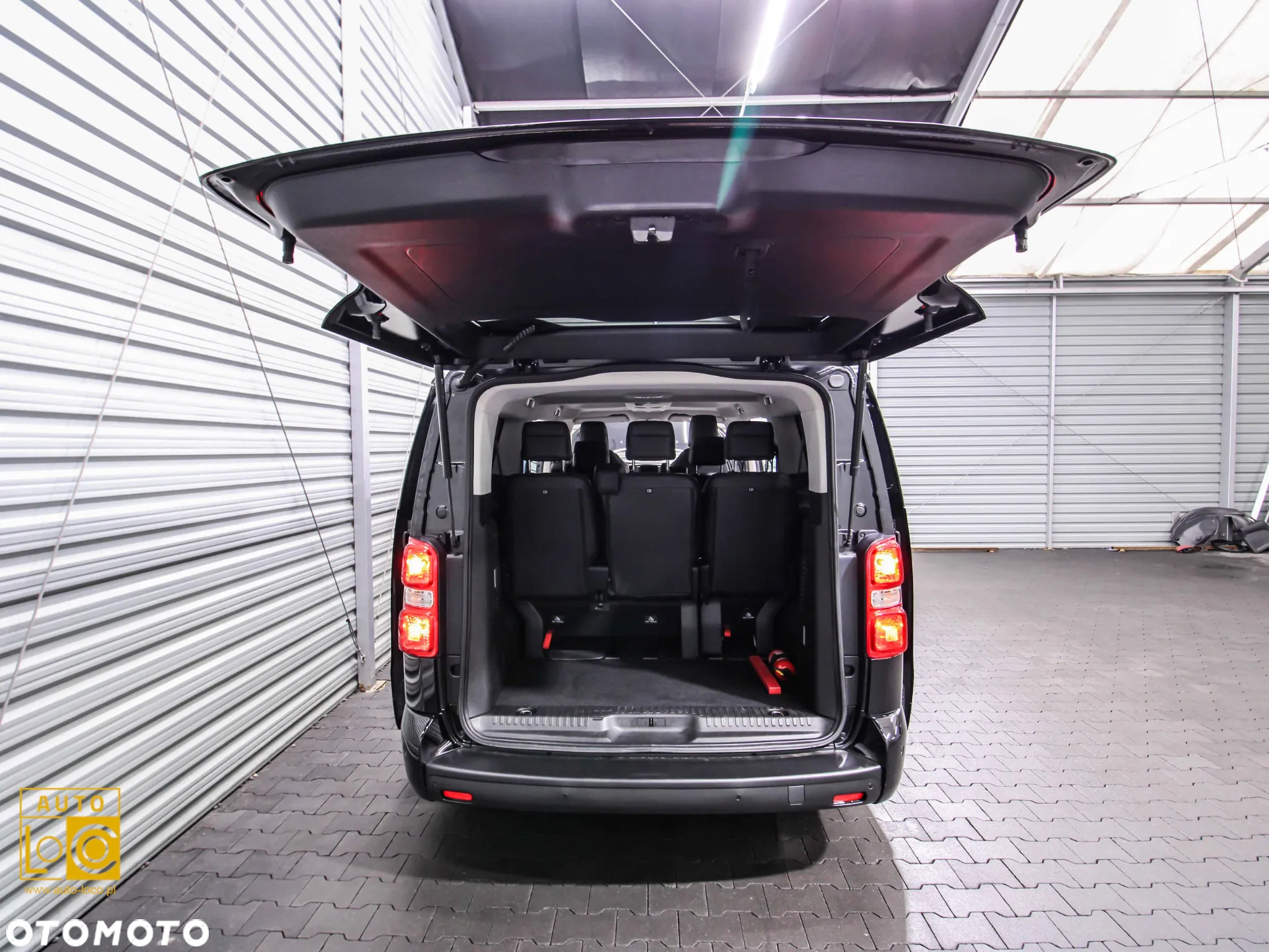 Toyota Proace Verso 2.0 D4-D Long Business - 16