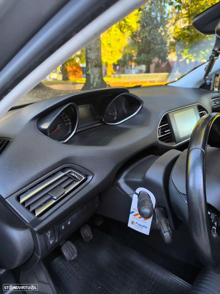 Peugeot 308 SW BlueHDi 120 Stop & Start Allure - 10