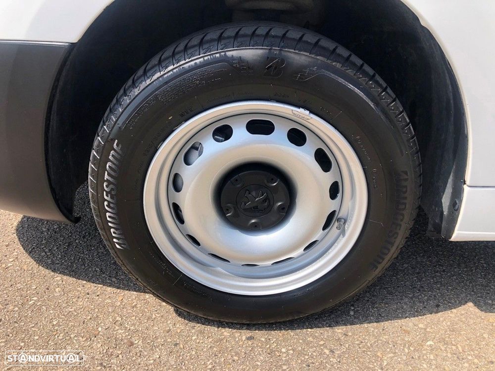 Peugeot Partner L1 1.6 HDI 100cv - AC - IVA DEDUTÍVEL - 46