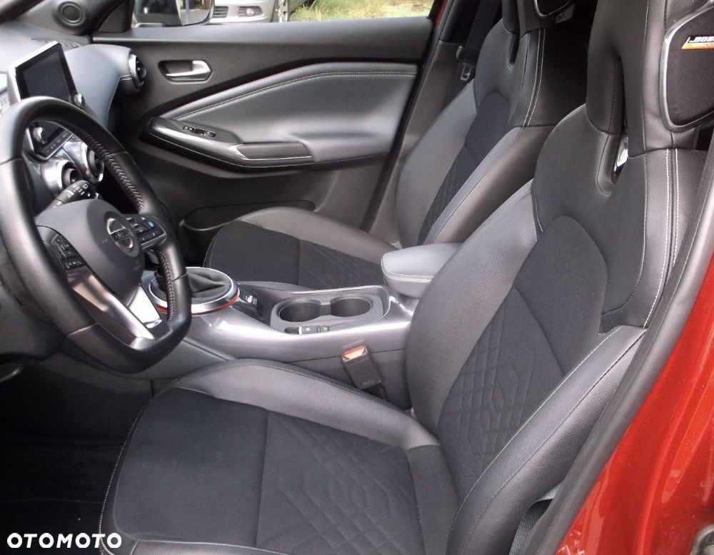 Nissan Juke 1.0 DIG-T Tekna - 9