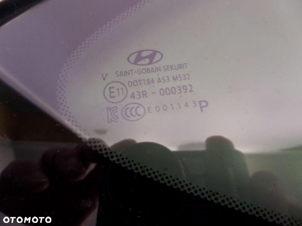 HYUNDAI TUCSON 15-20 SZYBA KARESERYJNA TYŁ LEWA PRAWA - 4