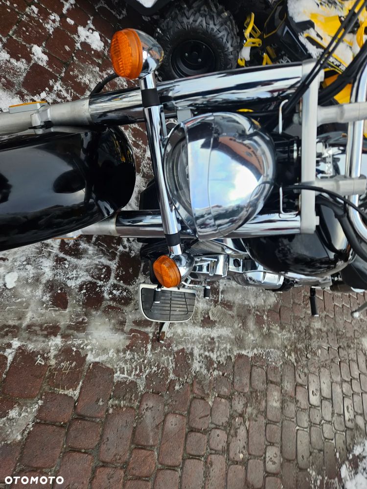 Honda VTX - 22