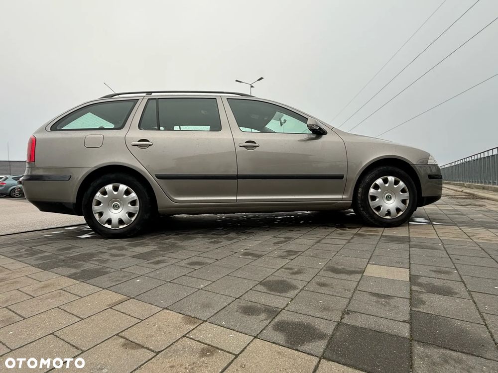Skoda Octavia 1.9 TDI Ambiente - 6