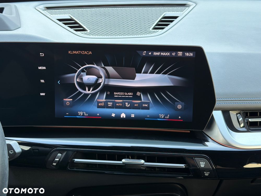 BMW X1 xDrive23i mHEV xLine - 19