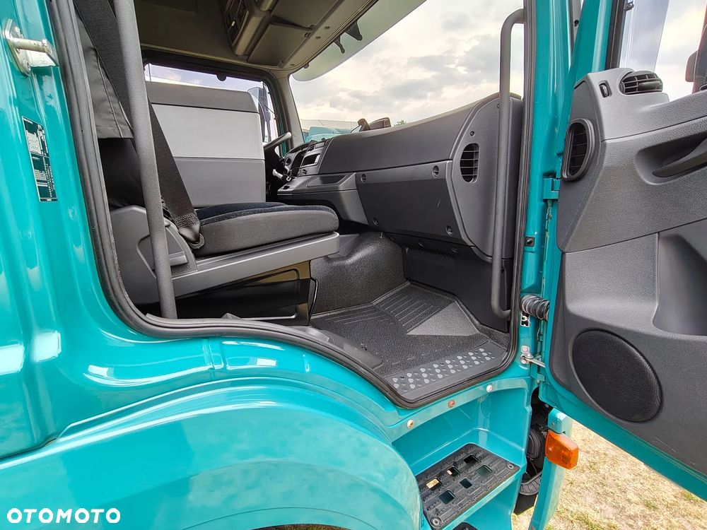 Mercedes-Benz Atego 1530 duża kabina - 32