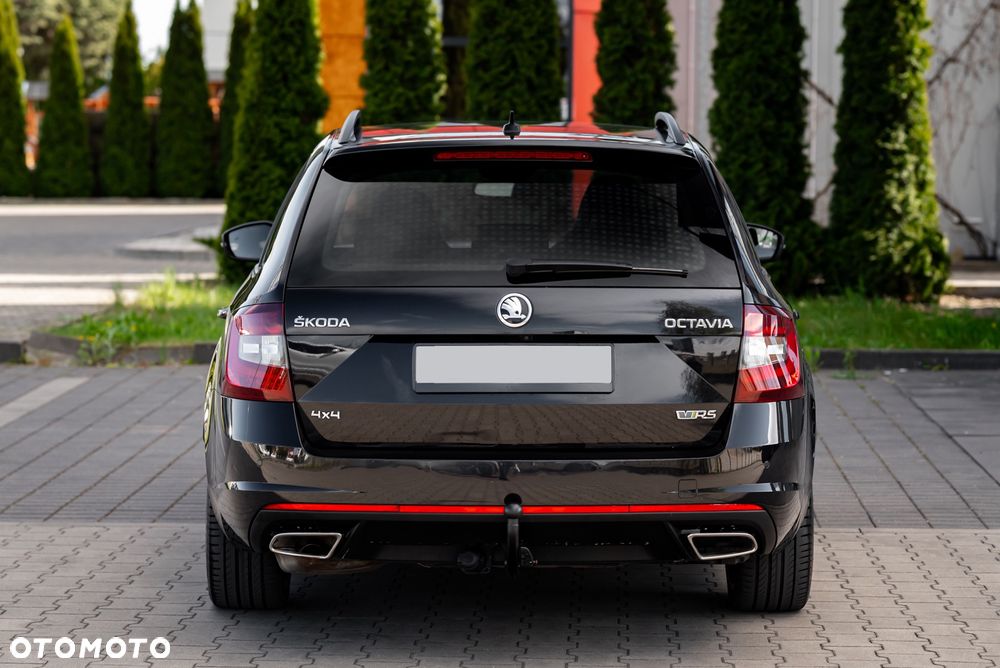 Skoda Octavia 2.0 TDI 4x4 DSG RS - 8