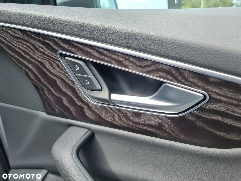 Audi Q7 55 TFSI quattro tiptronic S line - 21