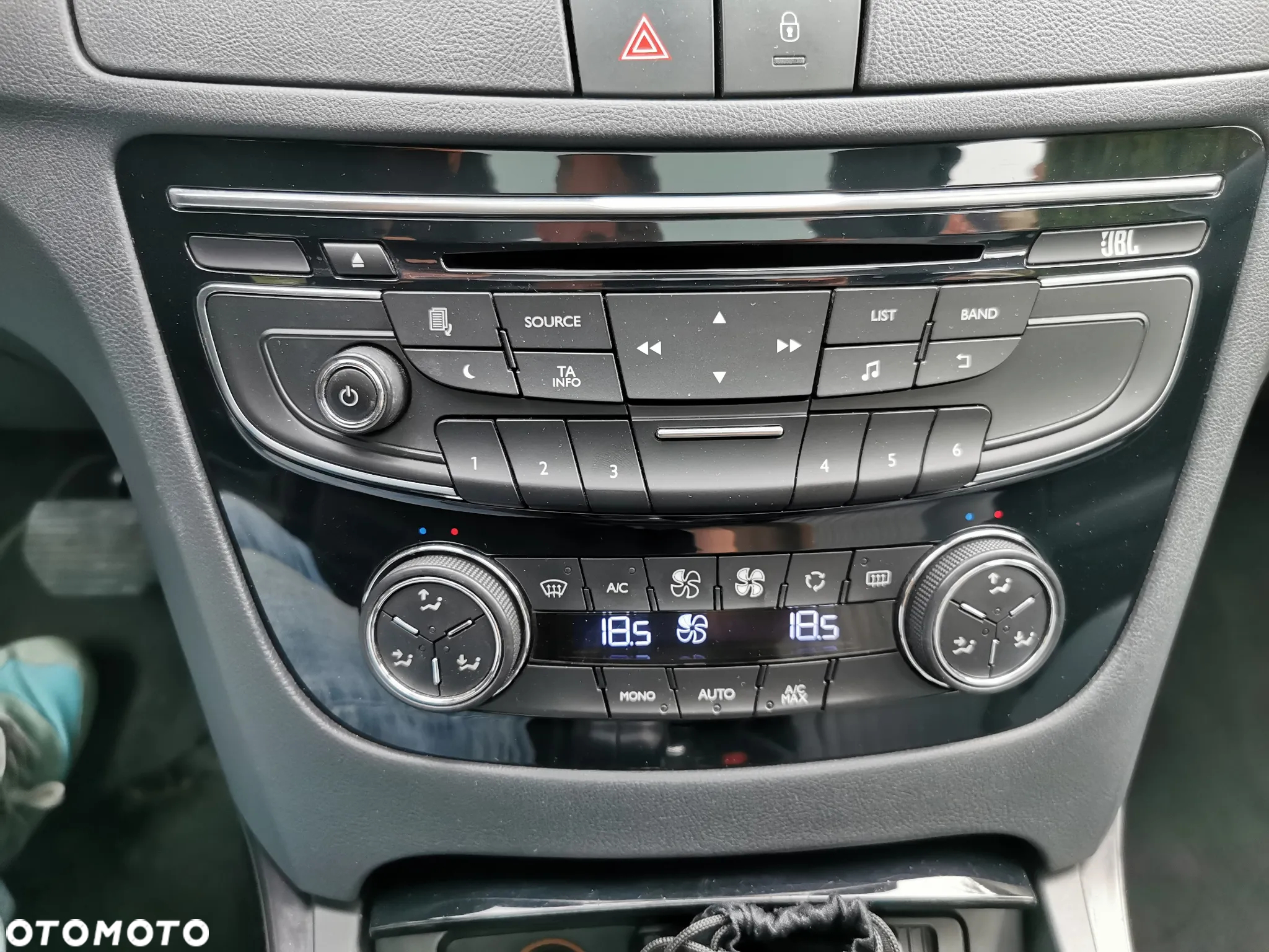 Peugeot 508 RXH 2.0 HDi HYbrid4 - 25