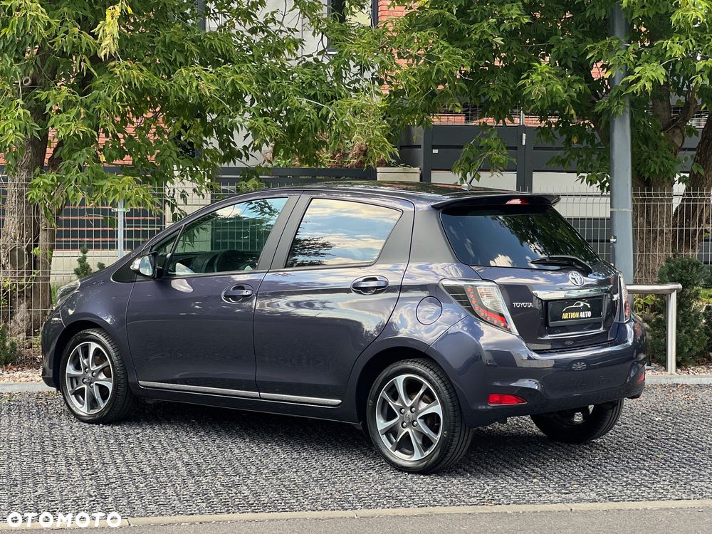 Toyota Yaris 1.33 Business Edition - 10
