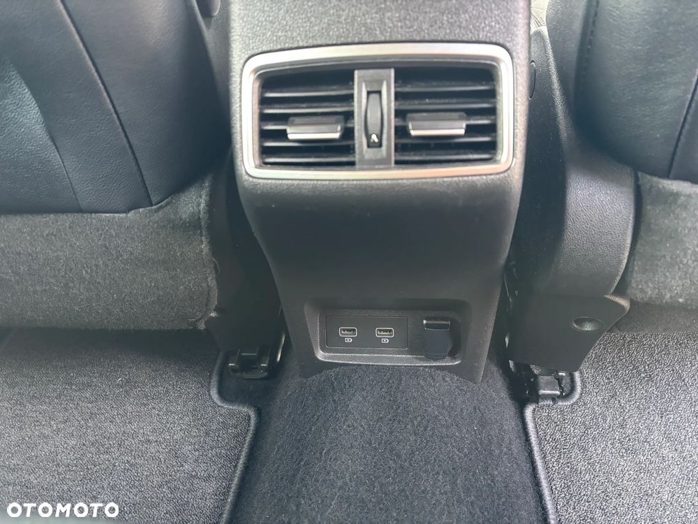 Renault Kadjar 1.3 TCe FAP Intens - 24