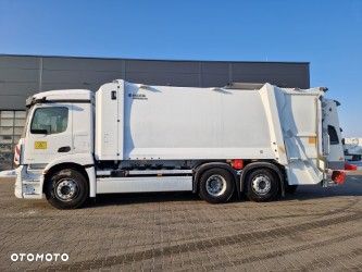 Mercedes-Benz eActros 300L - 7