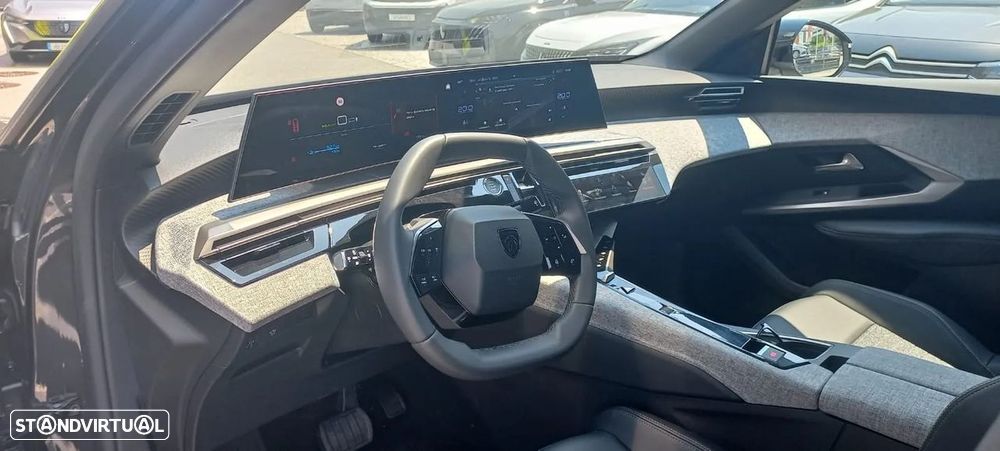 Peugeot E-3008 73 kWh Allure - 6