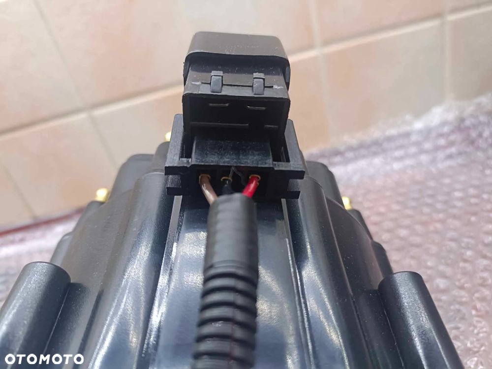 APARAT ZAPLONOWY MODUL KOPULKA PALEC APARATU ZAPLONOWEGO CHEVROLET GMC 4.4 5.0 5.7 6.0 6.6 7.0 7.4 V8 G10 G20 G30 VAN G15 G25 G35 G1500 G2500 G3500 VANDURA DIESEL C30 K30 PICKUP C35 C3500 K3500 K35 - 4