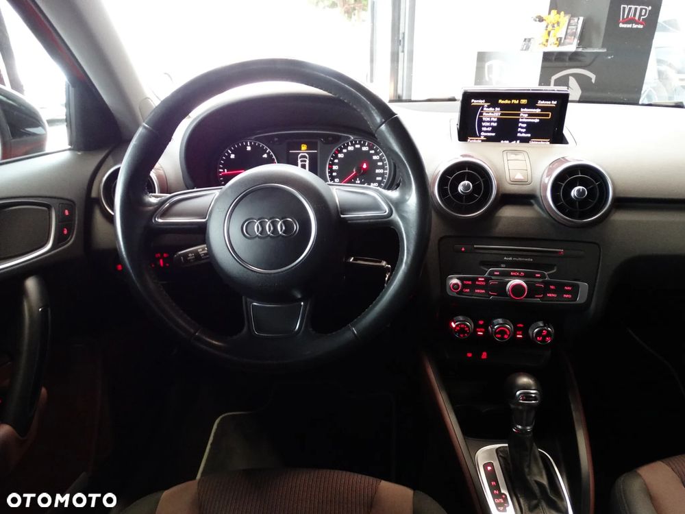 Audi A1 Sportback 1.4 TDI (ultra) S tronic design - 6