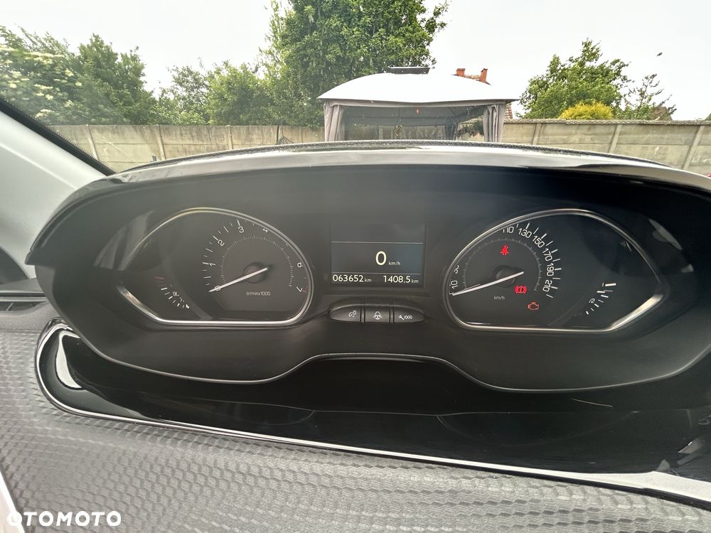 Peugeot 2008 - 3